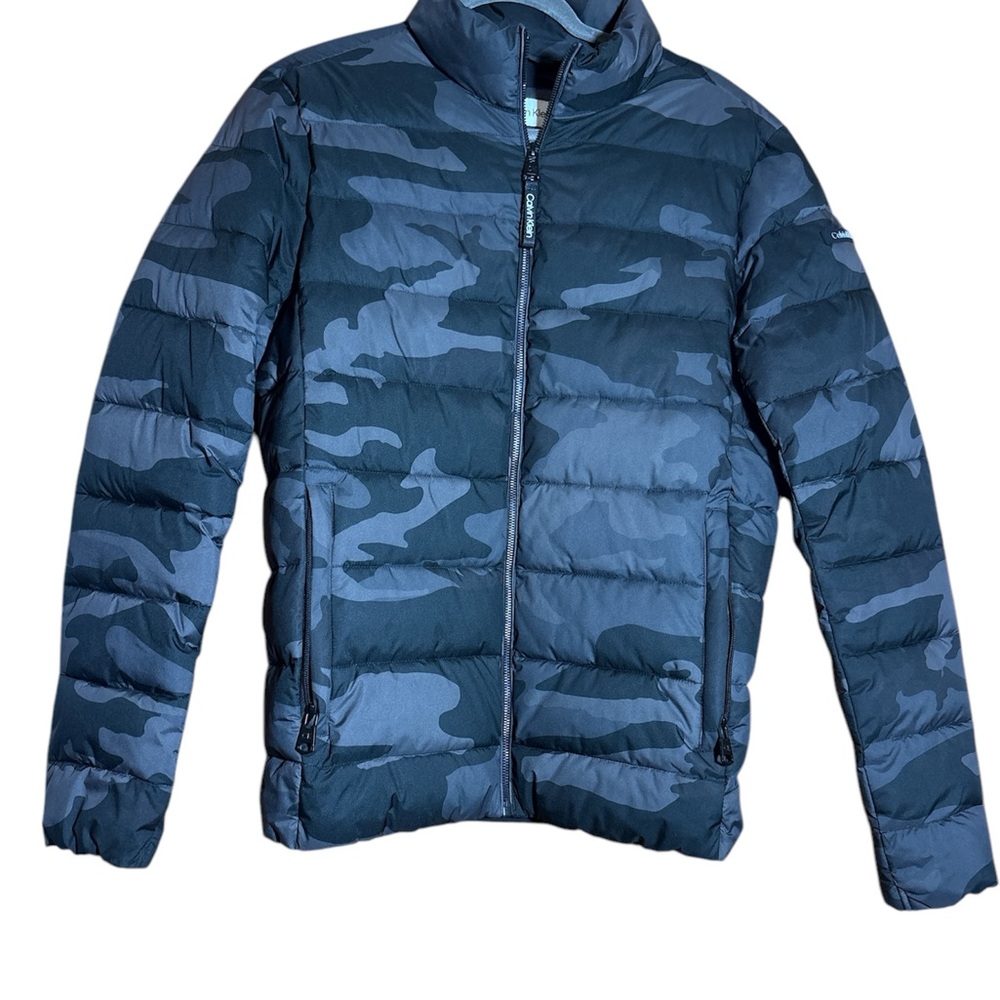 Calvin Klein Black and Grey Camouflage Puffer Jacket. Size small.